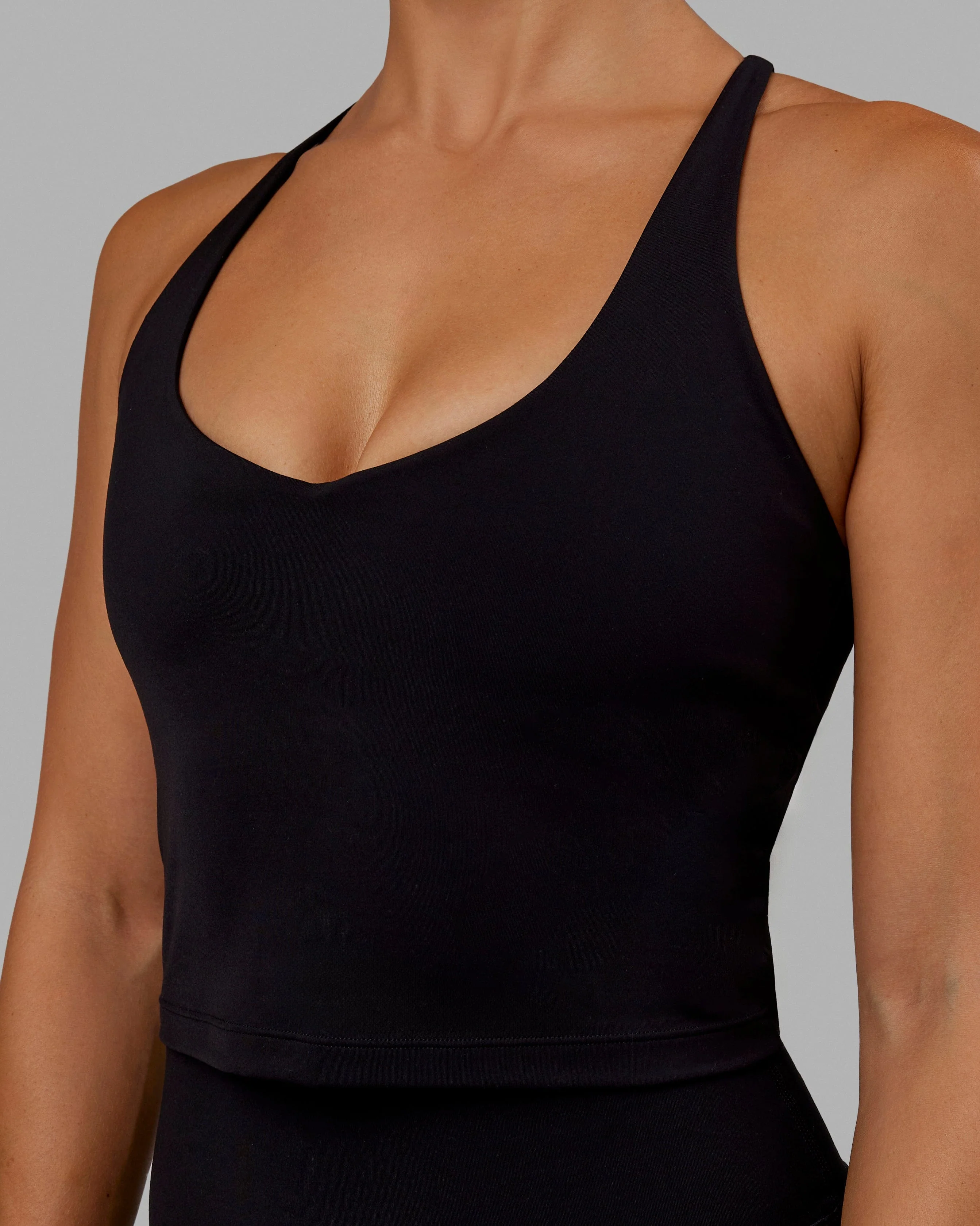 Movement Active Tank - Black 6 Movement Active Tank - Black