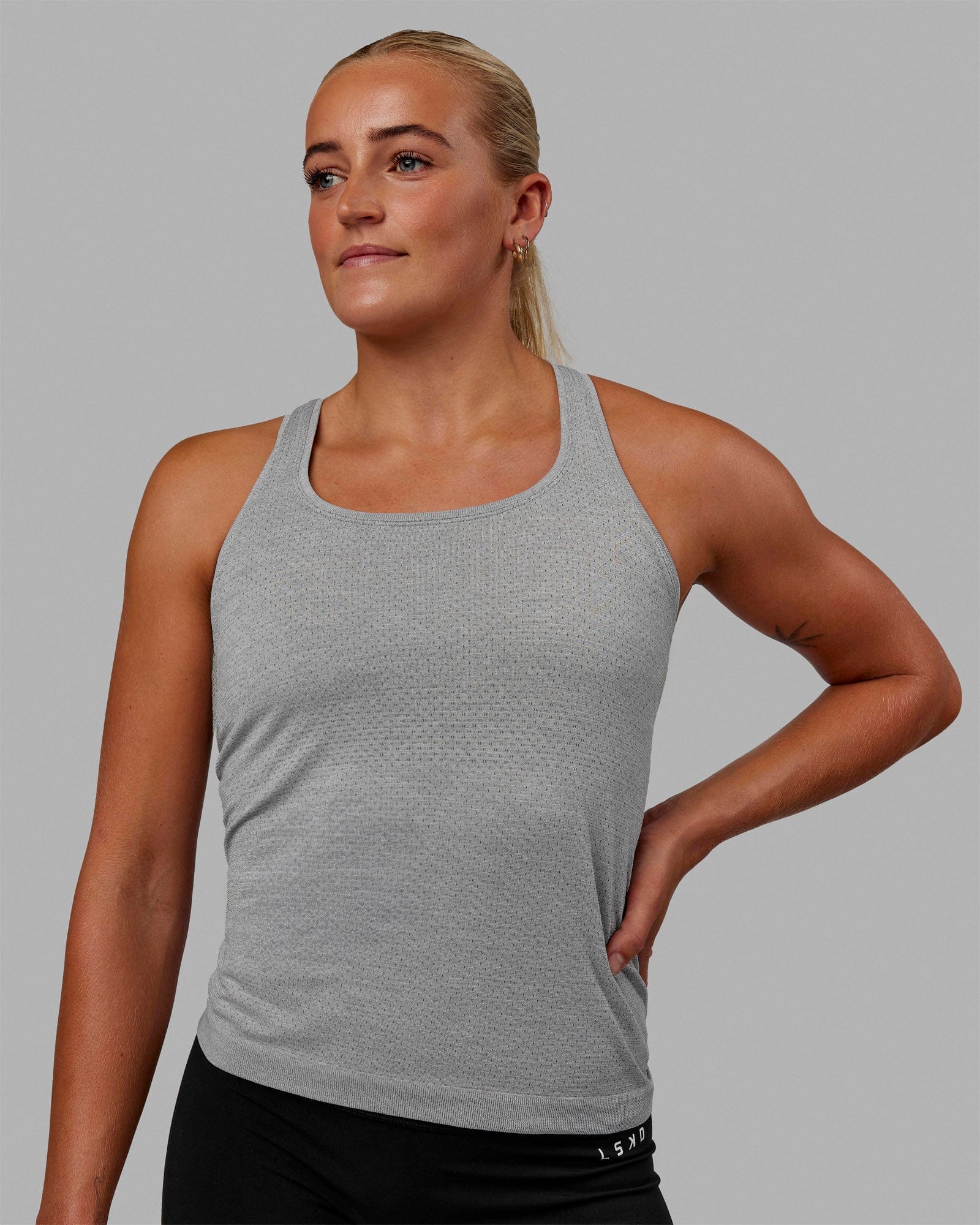 AeroFLX+ Seamless Tank - Light Grey Marl 6 AeroFLX+ Seamless Tank - Light Grey Marl