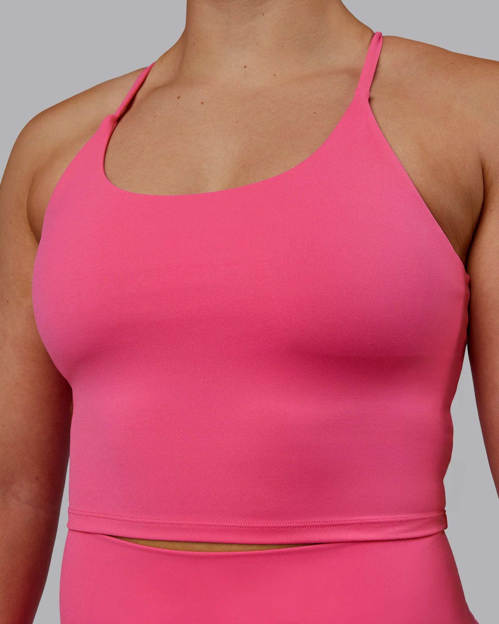 Elixir Active Tank - Carmine Rose 6 Elixir Active Tank - Carmine Rose