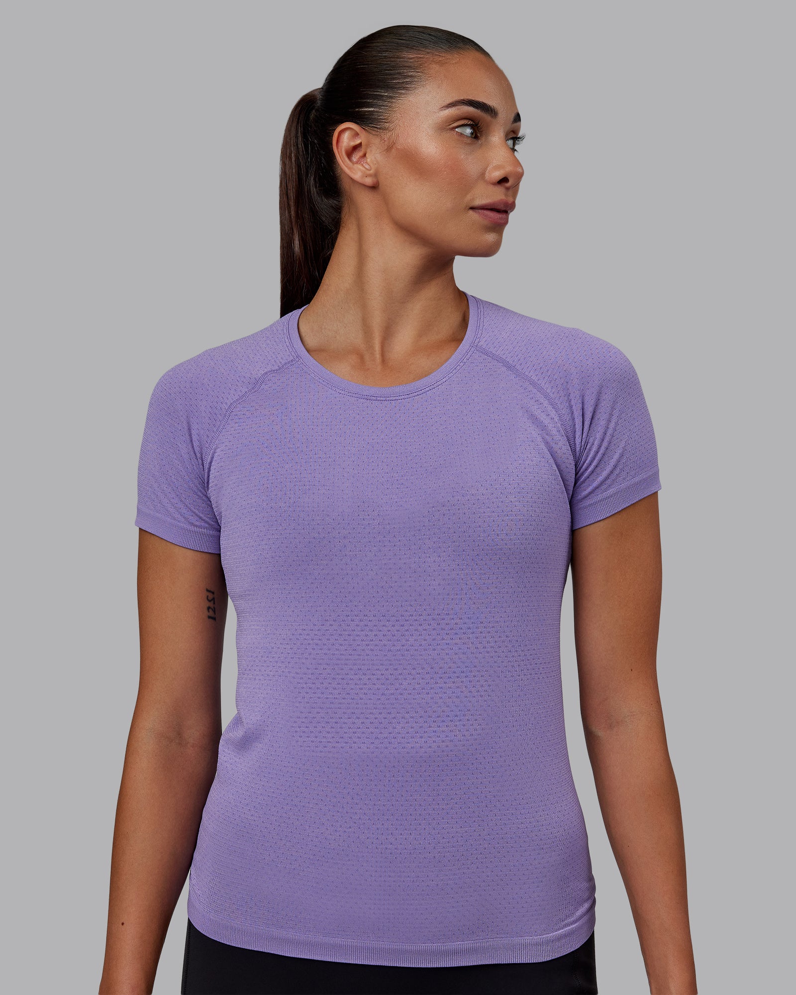 AeroFLX+ Seamless Tee - Dahlia Purple/Dahlia Purple