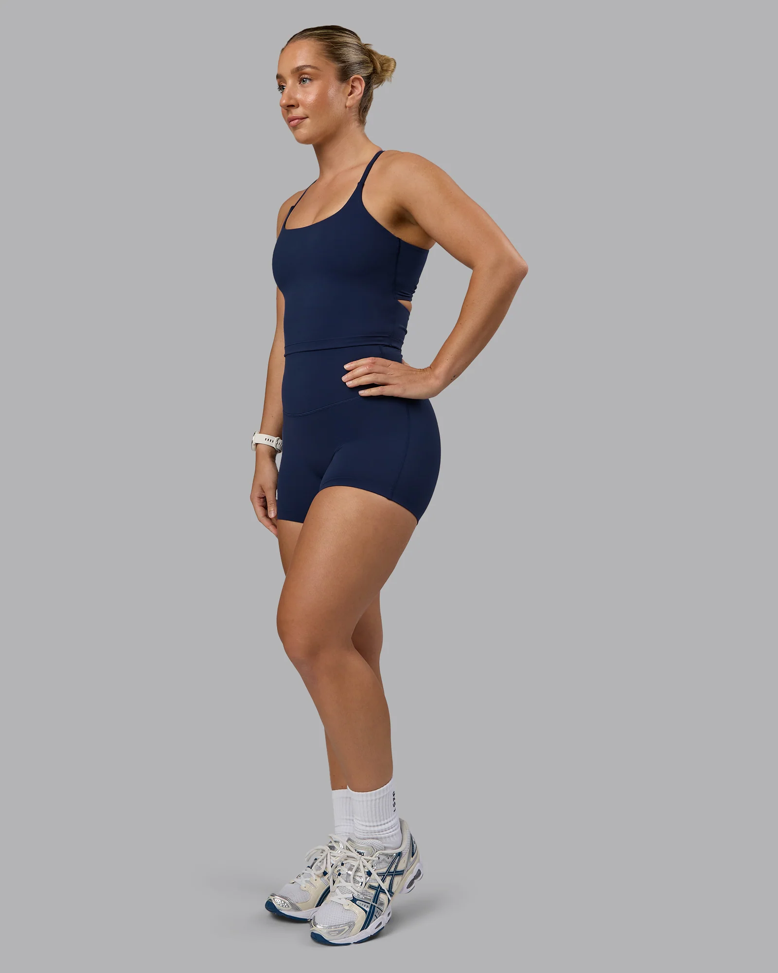 Twist Tank With Shelf Bra - Future Navy 8 Twist Tank With Shelf Bra - Future Navy