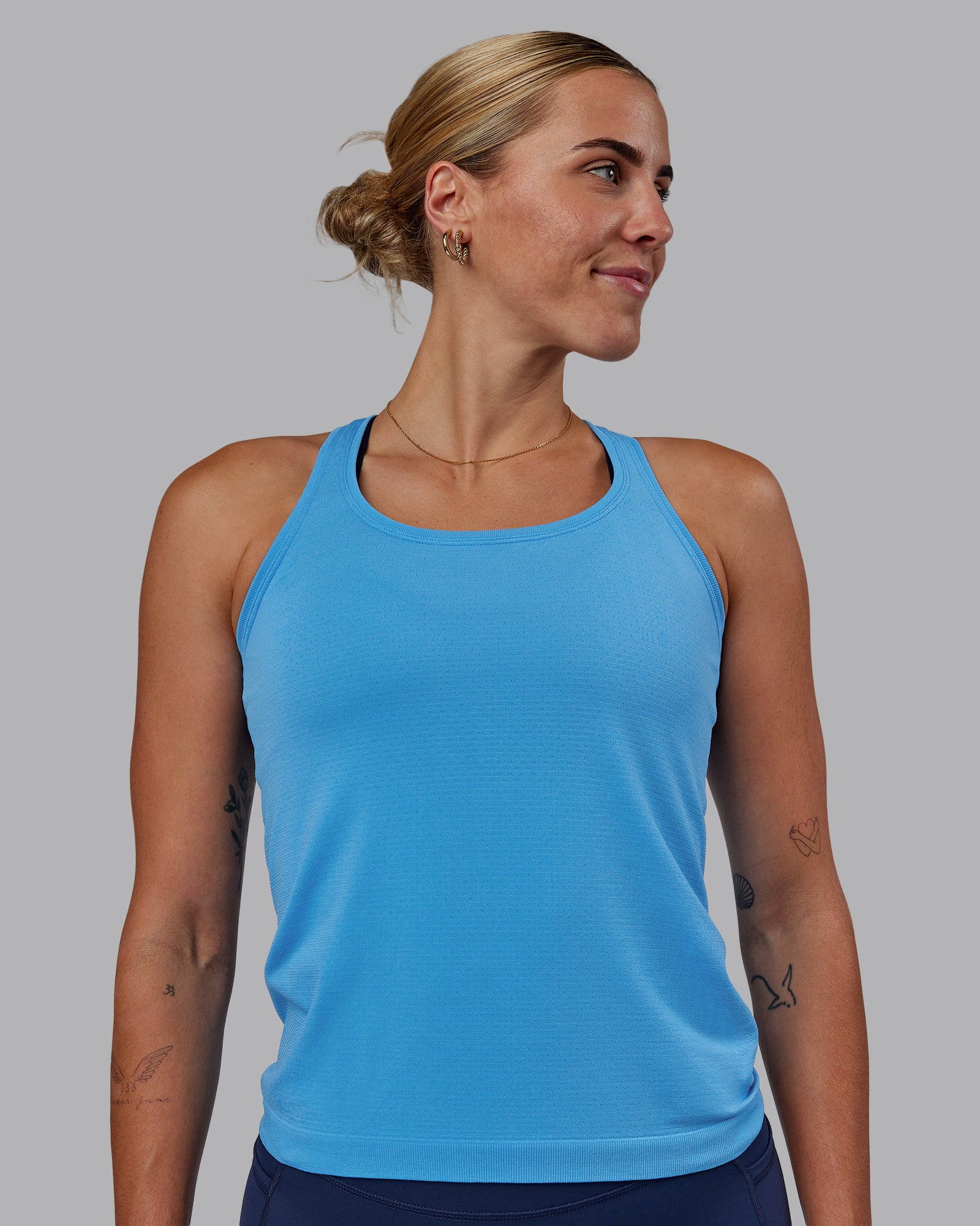 AeroFLX+ Seamless Tank - Azure Blue/Azure Blue