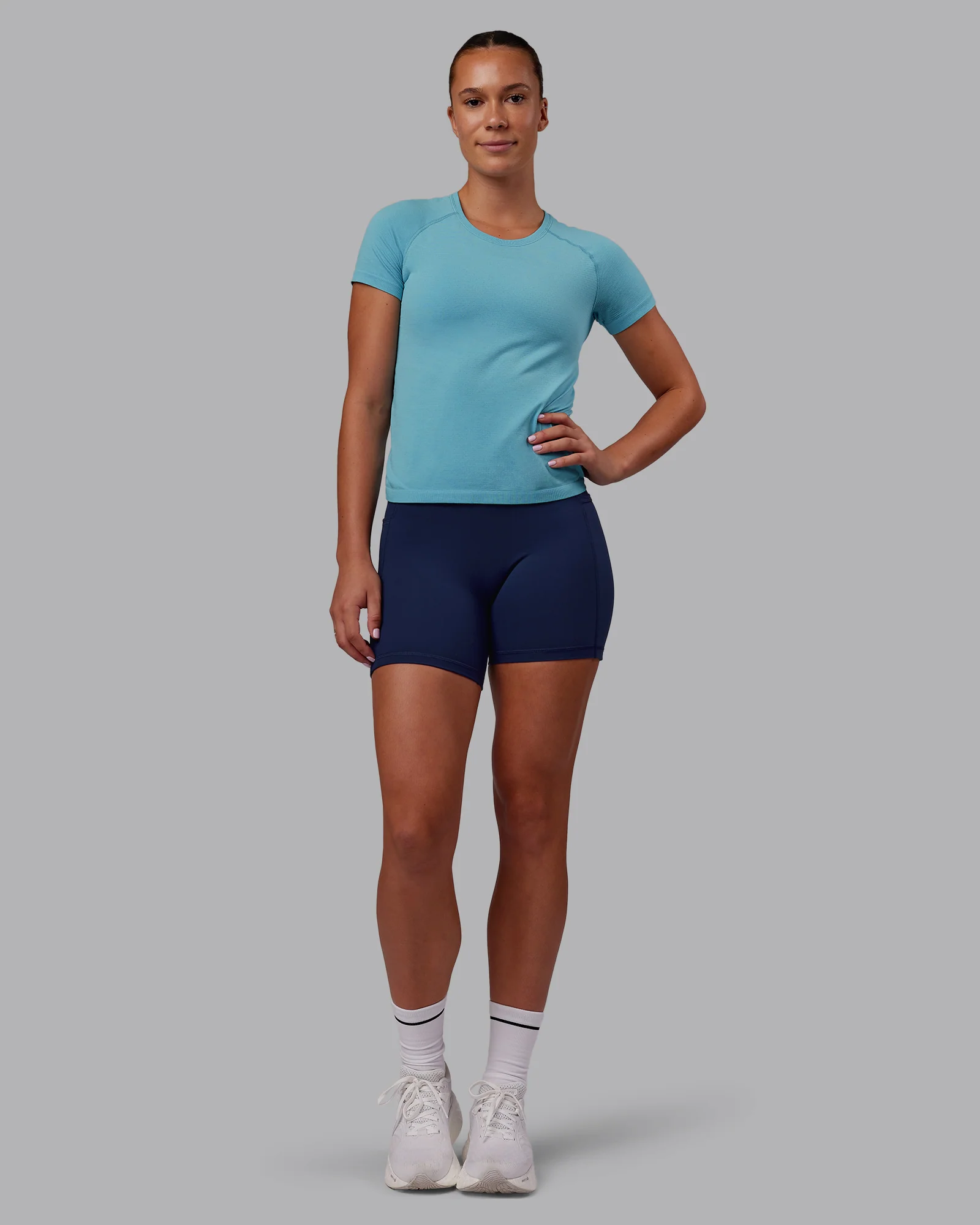 AeroFLX+ Seamless Tee - Retro Blue/Retro Blue