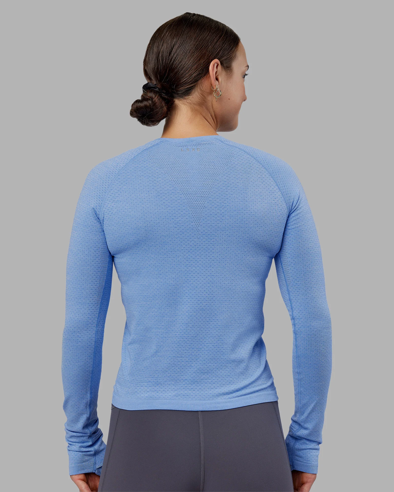 AeroFLX+ Seamless Long Sleeve Tee - Cornflower Blue Marl 8 AeroFLX+ Seamless Long Sleeve Tee - Cornflower Blue Marl