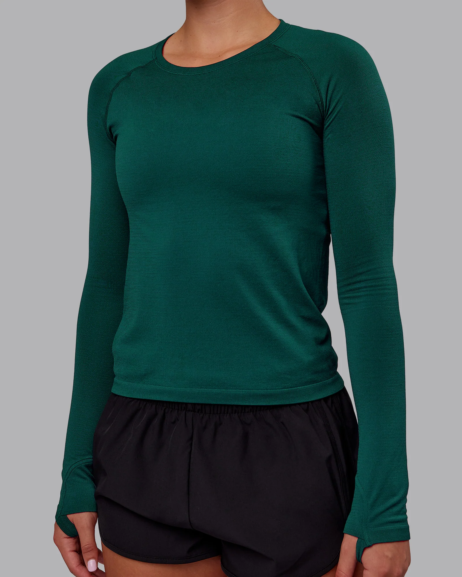 AeroFLX+ Seamless Long Sleeve Tee - Dark Moss/Dark Moss