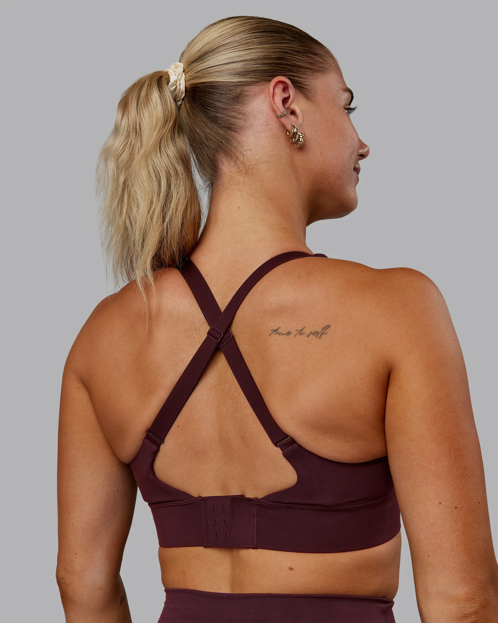 Accelerate Sports Bra - Cherry Lacquer