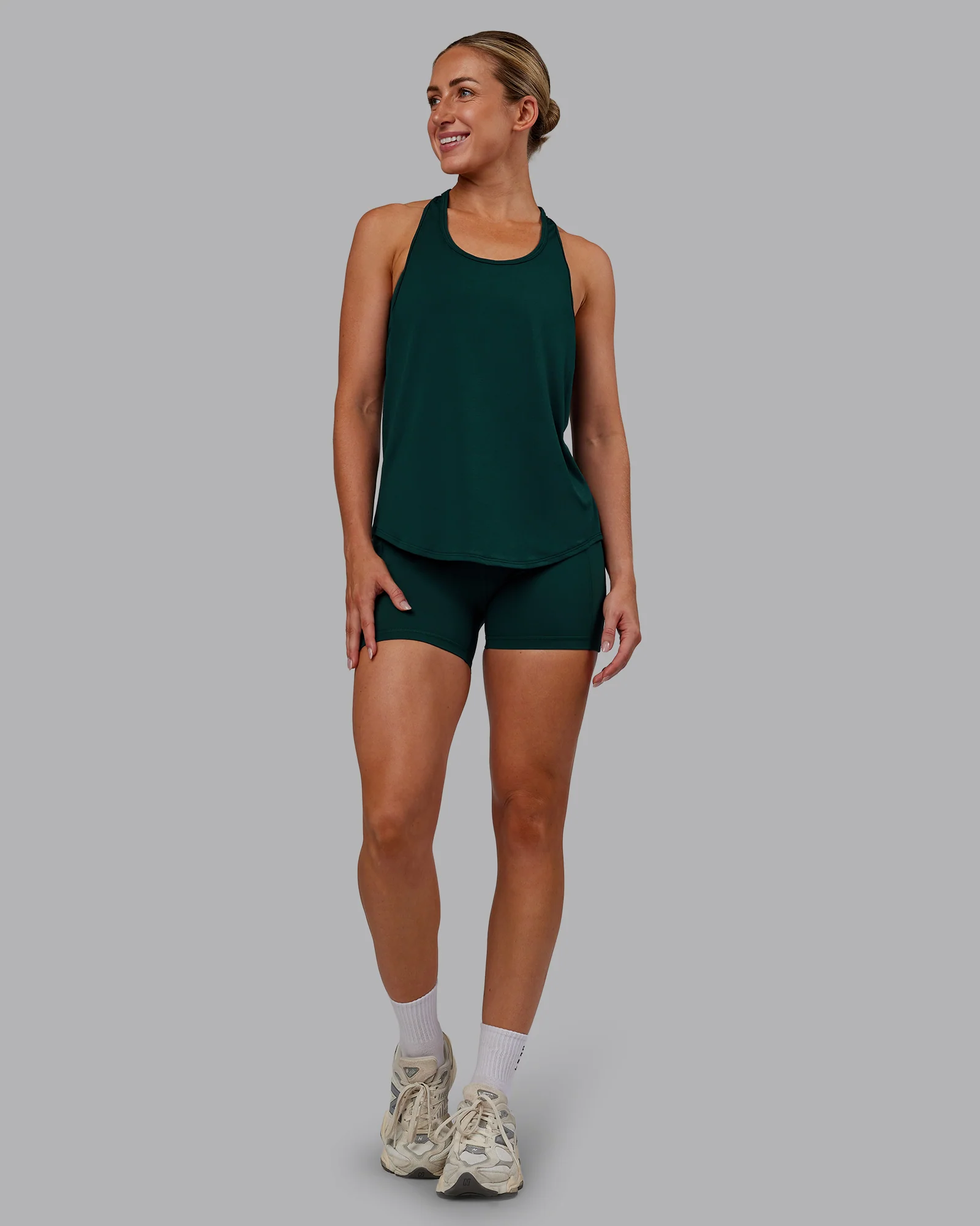 AeroFLX+ Drop Armhole Seamless Tank - Dark Moss/Dark Moss